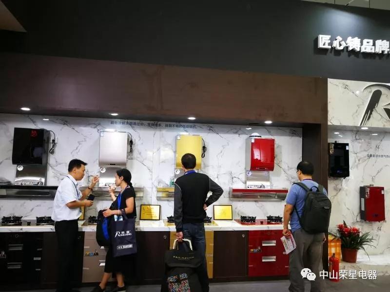 5dfad603528da.jpg 4.jpg